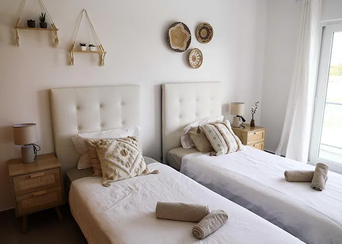 Sunset Peniche Surfcamp Ferrel (Leiria)